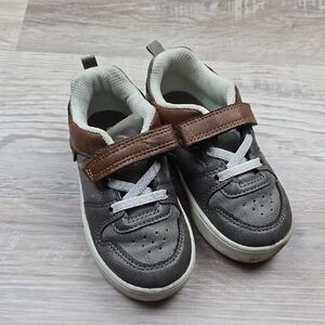 Oshkosh B'gosh Boys 8 Toddler Gray and Brown Shoes